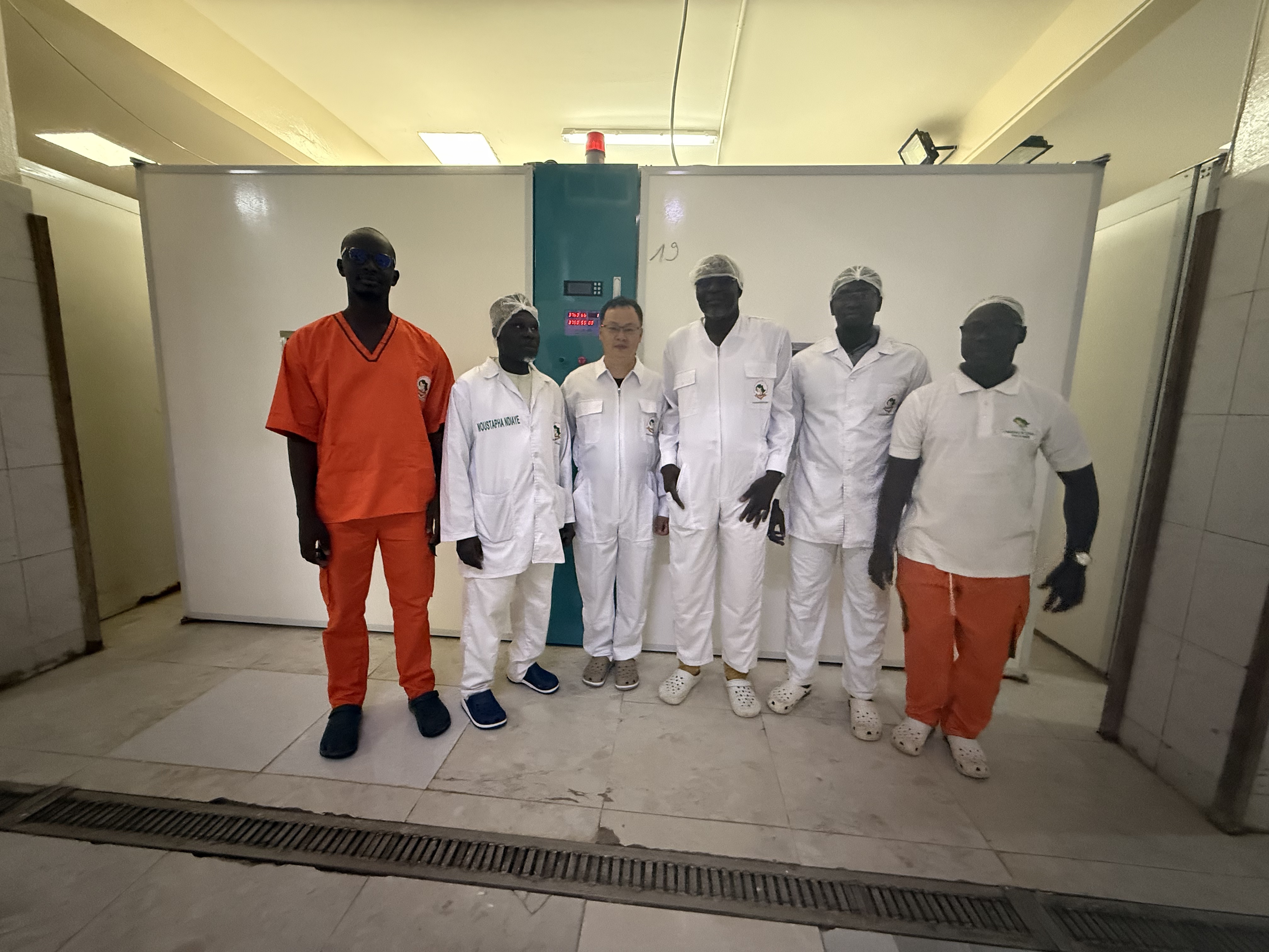 أحدث مدونات الشركة حول الحاضنة ذات المرحلة الواحدة الأكثر فعالية من حيث التكلفة بسعة 57,600 بيضة لشركات الدواجن التجارية الناشئة