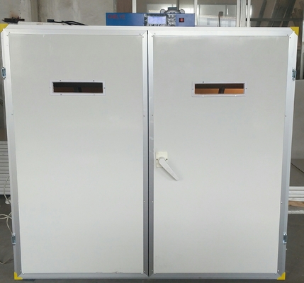 شراء فقاسة بيض دجاج أوتوماتيكية بالكامل مع حاضنة تورنر 3000 بيضة online manufacture