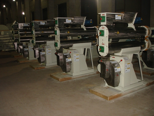 شراء 1.5th حلقة صغيرة يموت بيليه مطحنة آلة تغذية الأسماك والدواجن بيليه online manufacture