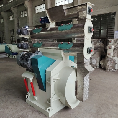 شراء 45kw 8th الحلقة يموت الخشب بيليه خط إنتاج أغذية الحيوانات بيليه آلة online manufacture
